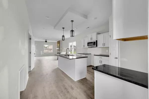 Clarksville, TN 37042,195 Leitrim Dr