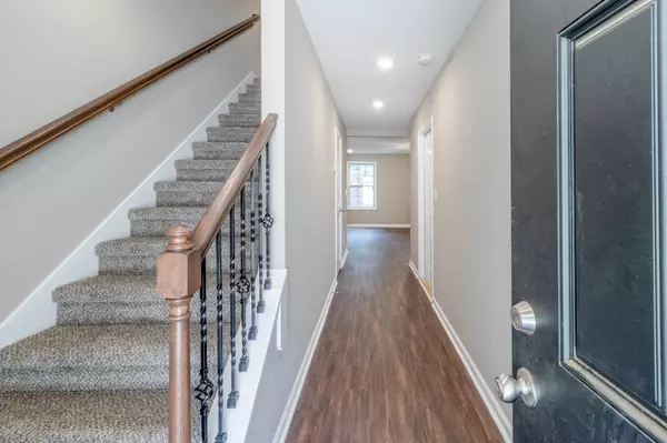 Clarksville, TN 37043,135 Country Ln #403