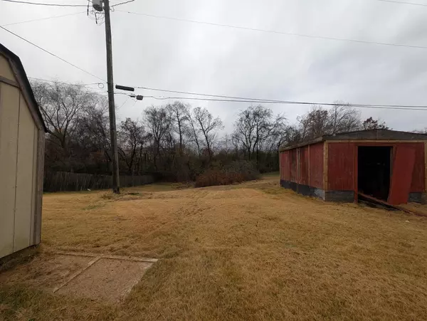 Clarksville, TN 37040,2622 Union Hall Rd