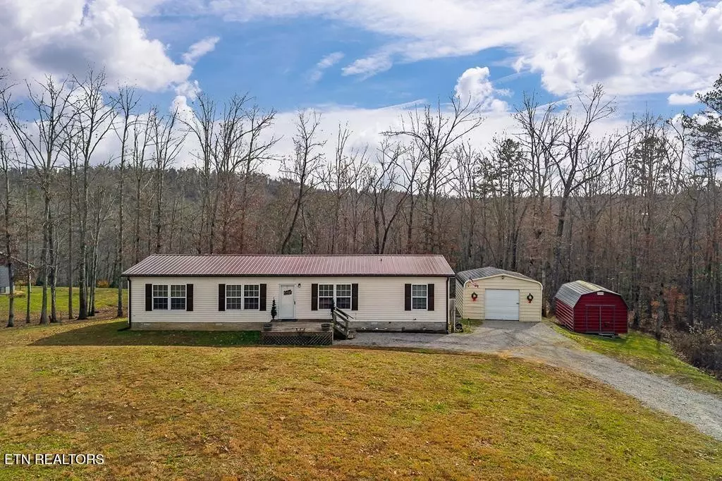 Crawford, TN 38554,14914 Peach Stone Rd