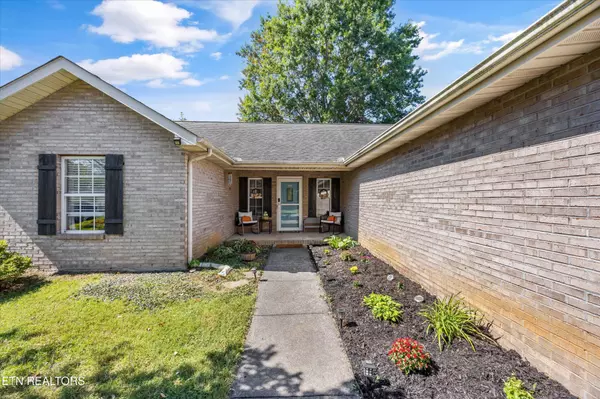 Maryville, TN 37801,215 Gadwall Lane