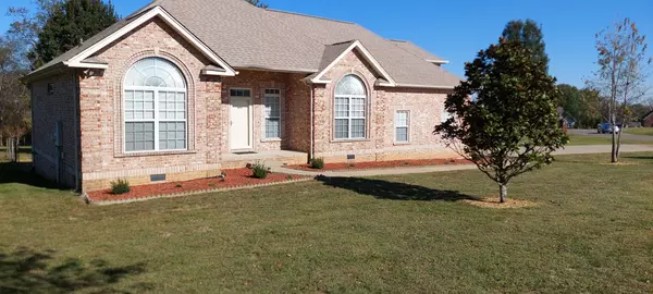 1001 Rio Dr, Gallatin, TN 37066