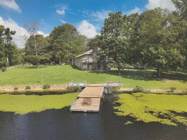 Coalmont, TN 37313,137 Lake Shore Blvd