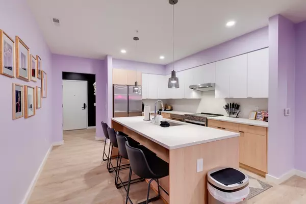 Nashville, TN 37203,635 7th Avenue #S #406