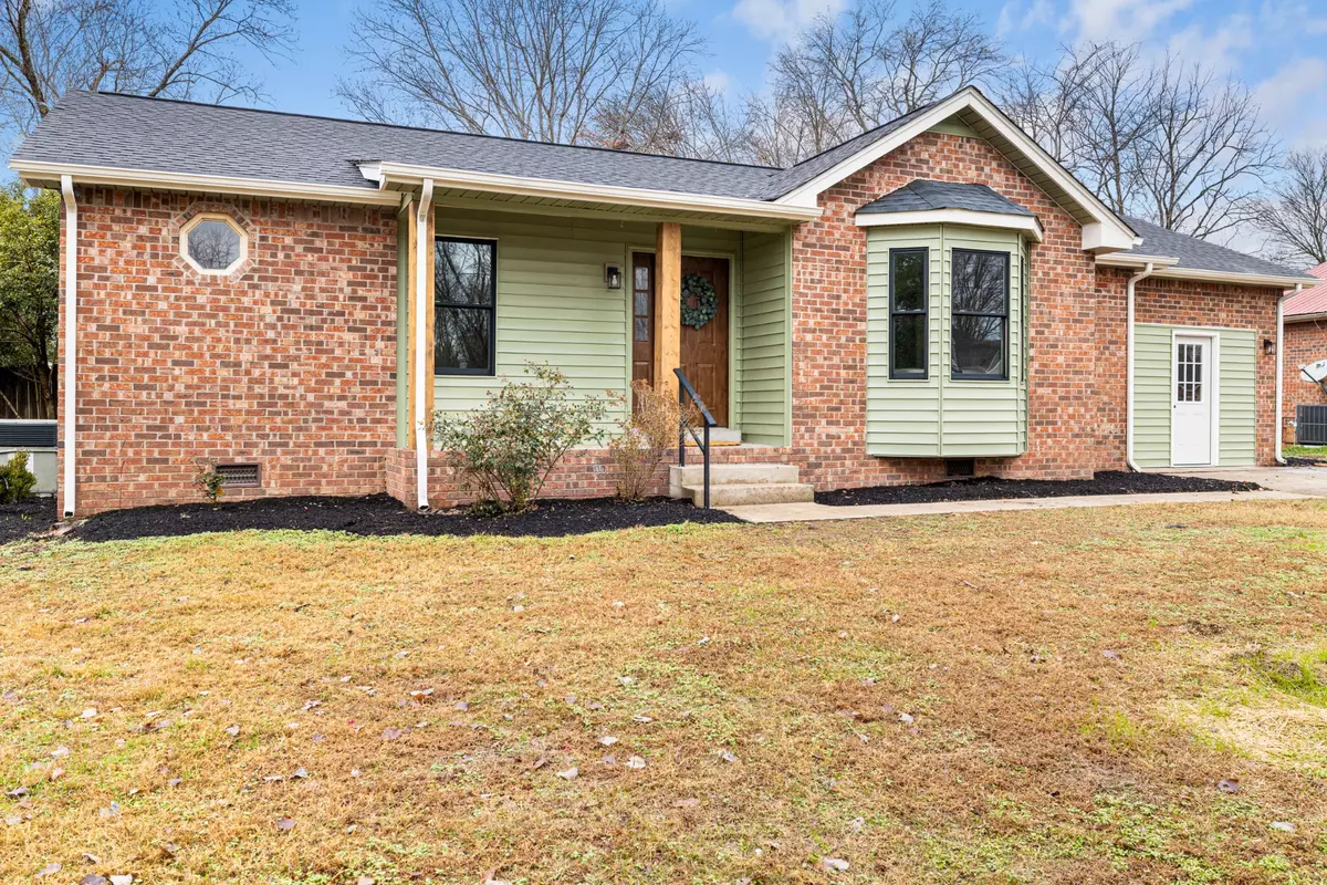 Gallatin, TN 37066,111 Matt Ct