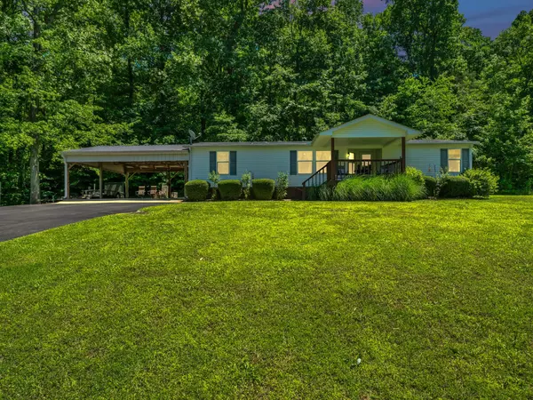 Camden, TN 38320,50 Dingus Ln