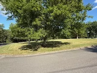 Columbia, TN 38401,1605 Oak Mountain Dr