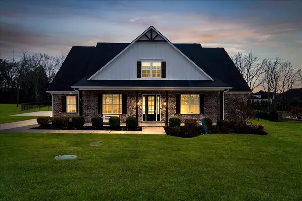 124 Seclusion Ct, Murfreesboro, TN 37129