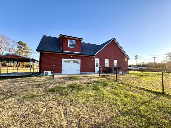 White Bluff, TN 37187,3001 Westcott Rd