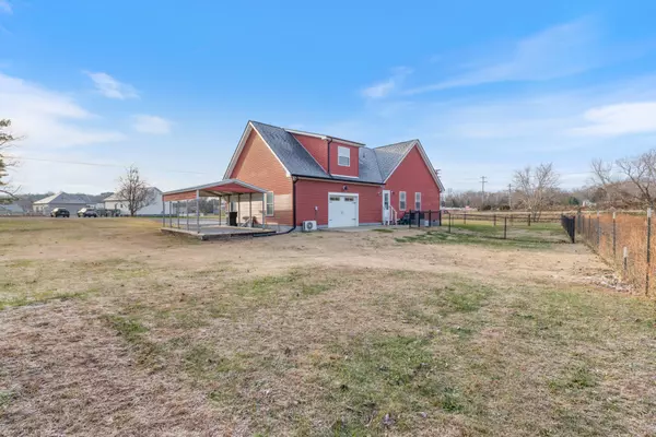 White Bluff, TN 37187,3001 Westcott Rd