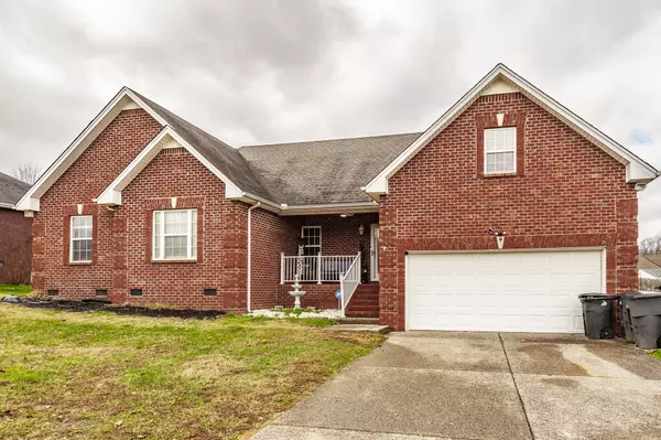 Westmoreland, TN 37186,446 Robins Trl