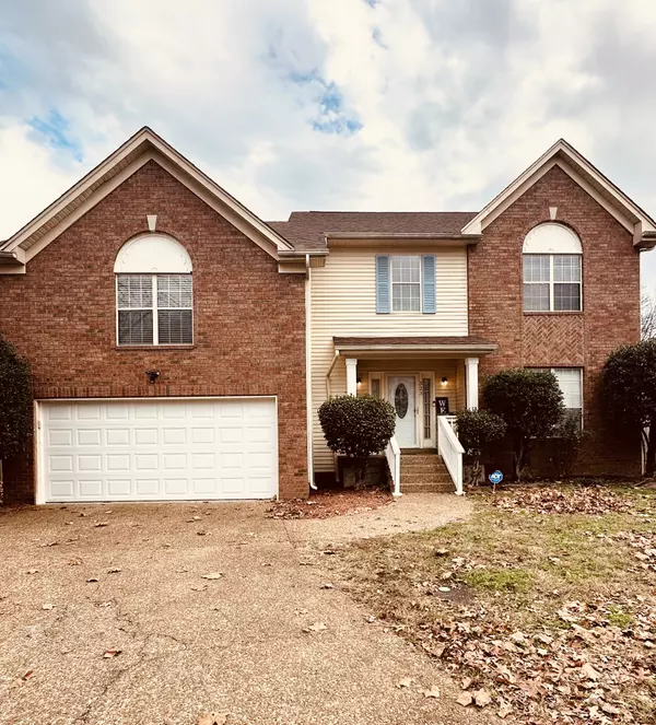 323 Witham Ct, Goodlettsville, TN 37072