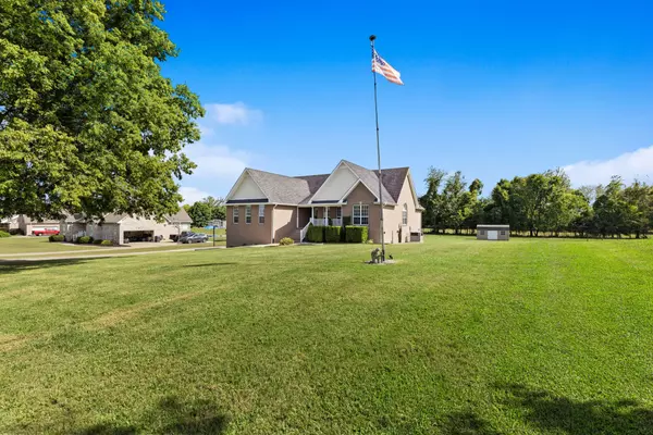 Cottontown, TN 37048,1014 Somerville Dr