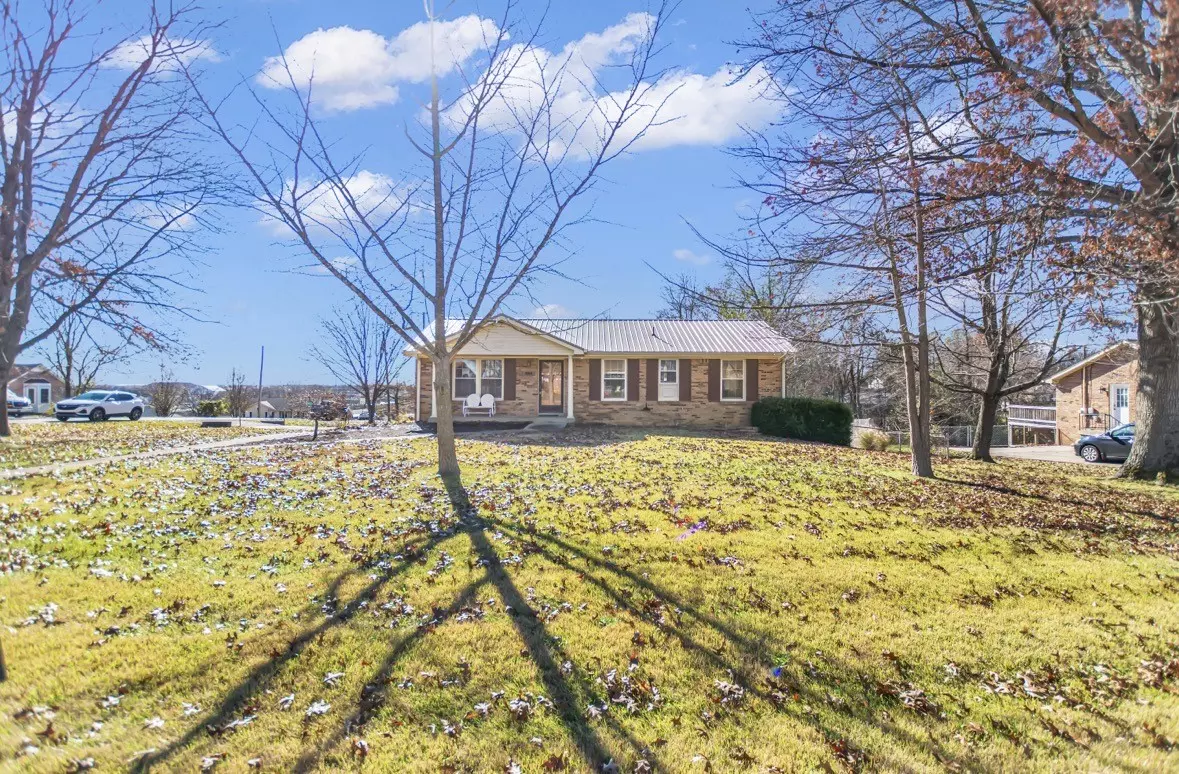 Clarksville, TN 37042,284 Stephanie Dr