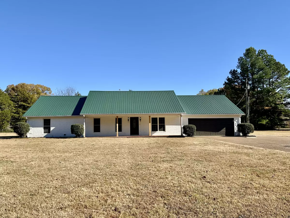 Bells, TN 38006,123 Walnut Hill Rd