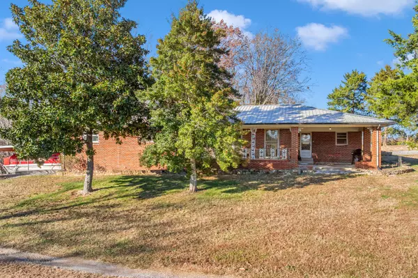 Cunningham, TN 37052,1555 Highway 13