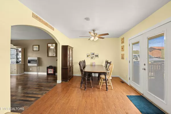 Spring City, TN 37381,10389 Summer City Rd