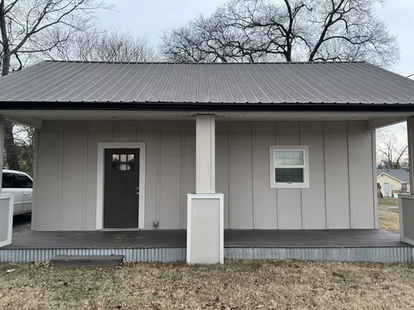 Gallatin, TN 37066,317 Cemetery Ave