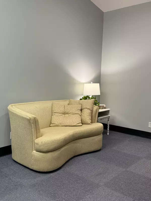 Brentwood, TN 37027,5560 Franklin Pike Cir