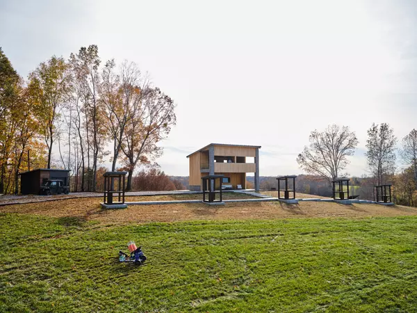 Columbia, TN 38401,6677 Leipers Creek Rd