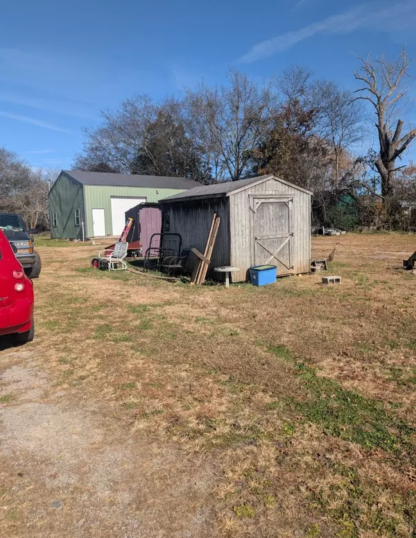 Unionville, TN 37180,717 Enon Church Rd