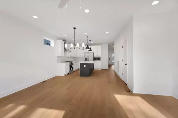 Nashville, TN 37209,5701B Maudina Ave