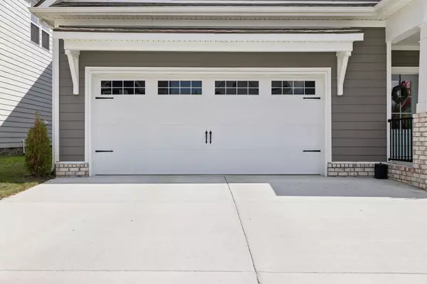 Brentwood, TN 37027,8148 Warbler Way