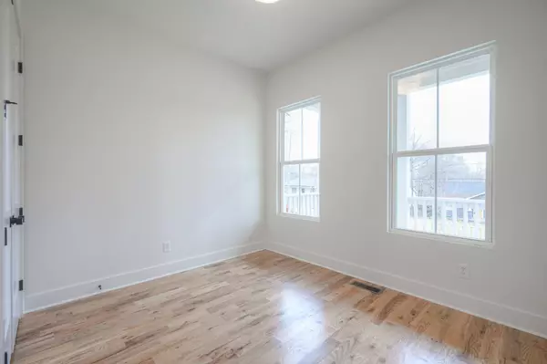 Nashville, TN 37210,2319B Foster Ave