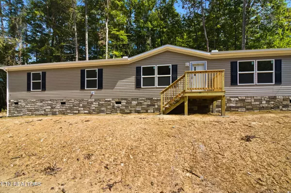 208 Deerfoot Rd,  Cosby,  TN 37722