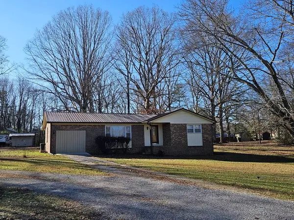 Spencer, TN 38585,408 Shady Oaks Dr