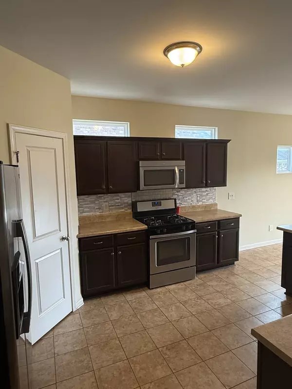 Hermitage, TN 37076,1629 Robindale Dr