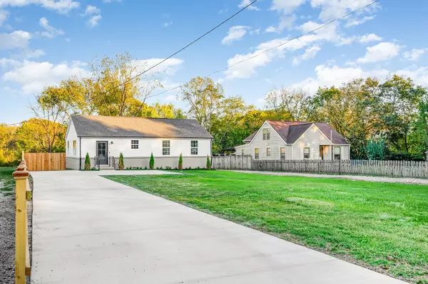 Nashville, TN 37216,3819A Edwards Ave