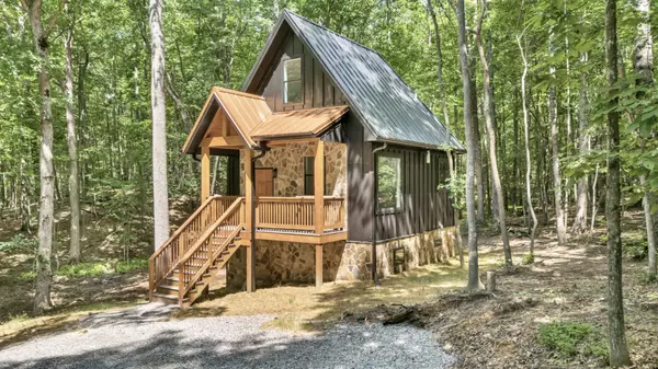 Monteagle, TN 37356,2451 Clifftops Ave