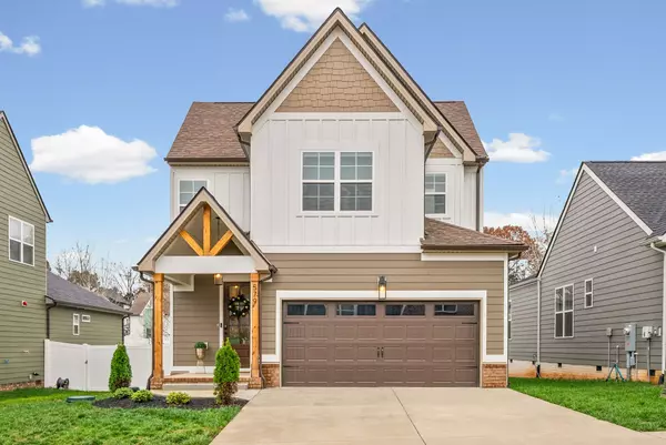 579 Centre St, Pleasant View, TN 37146