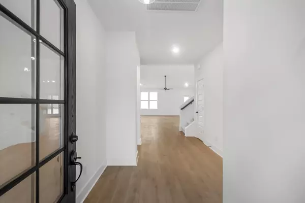 White House, TN 37188,2882 Netterfield Drive