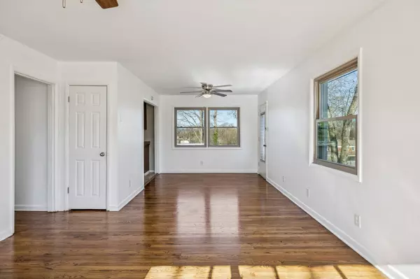 Columbia, TN 38401,109 Hobbs Dr