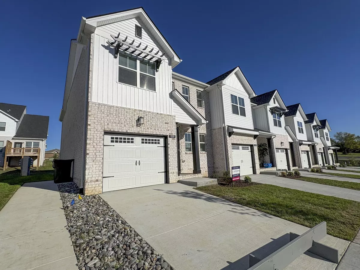 Gallatin, TN 37066,1331 Halter Park Dr lot 382