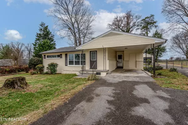 Maryville, TN 37803,2357 Skyview Drive