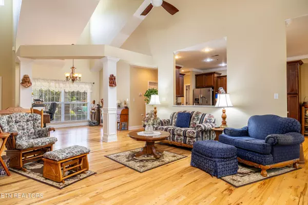 Greenback, TN 37742,1304 Houston Springs Rd