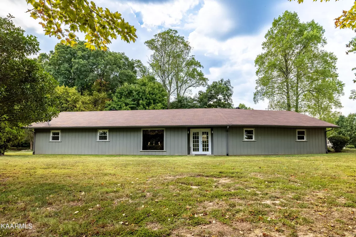 Vonore, TN 37885,289 Mountain View Drive