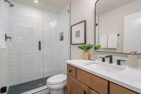 Nashville, TN 37209,718 41st Ave #N