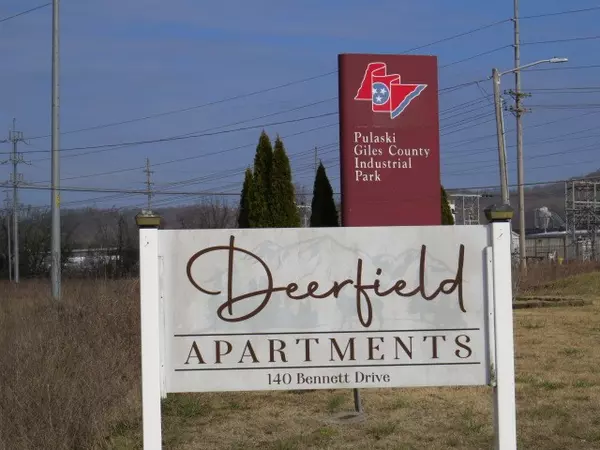 Pulaski, TN 38478,140 Bennett Dr #4