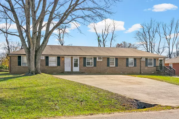 110 Tandy Dr #B, Clarksville, TN 37042