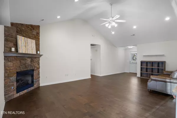 Maryville, TN 37804,2704 Manassas Drive