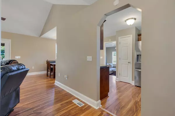 Winchester, TN 37398,14 Hazelwood Ln