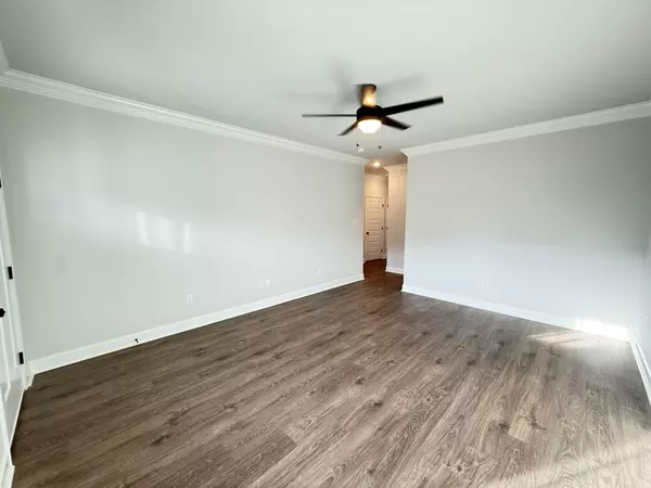 Murfreesboro, TN 37129,532 Rohan Drive