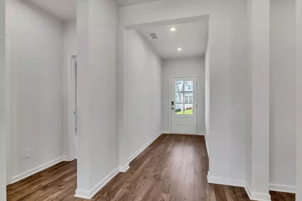 Hermitage, TN 37076,1027 Lionheart Dr