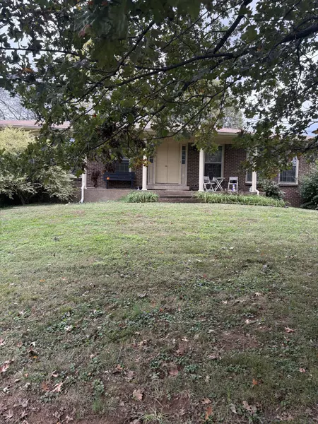 661 Atlanta Dr, Hermitage, TN 37076