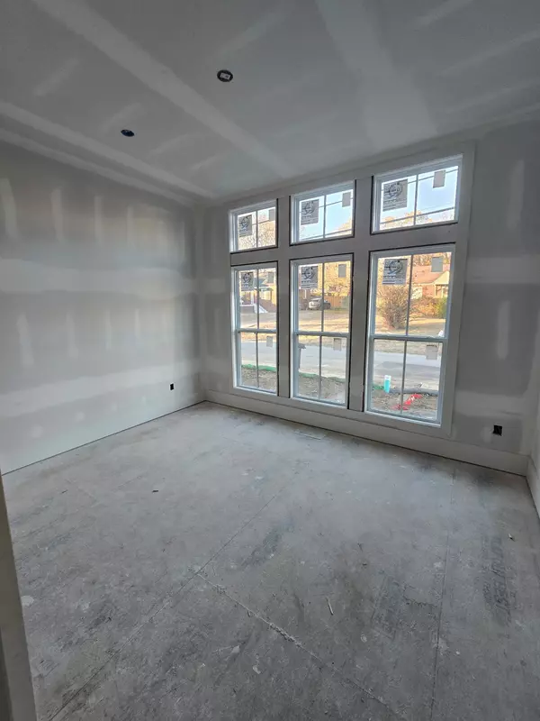 Nashville, TN 37210,205A Joyner Ave