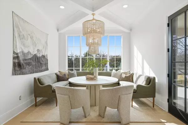 Nashville, TN 37205,735 Richfield Dr